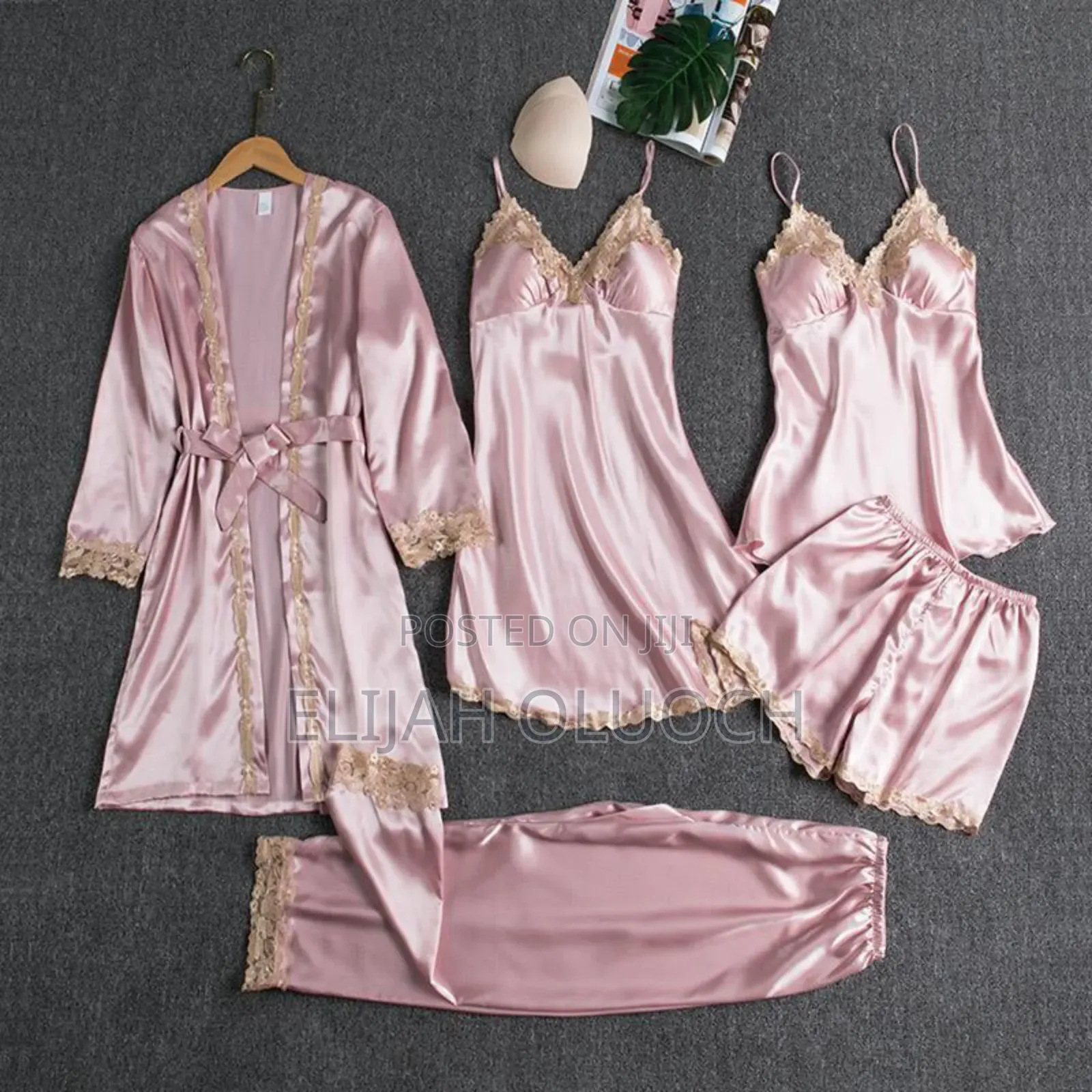 5 in 1 Quality Sleeping Set Fully