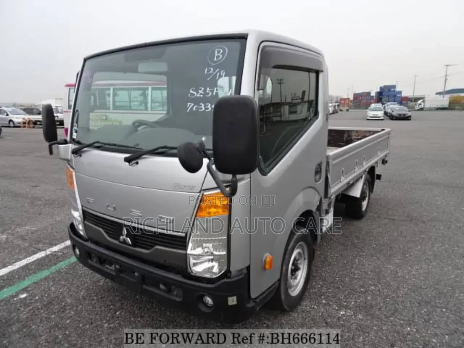 Front Door Mitsubishi Fuso