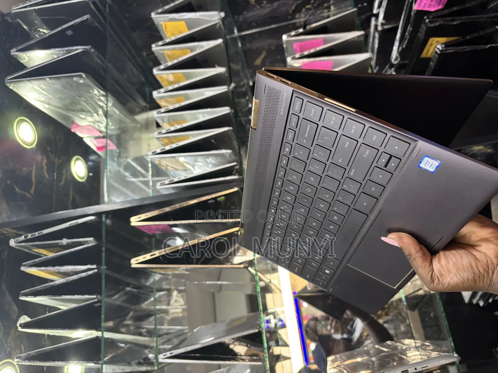 New Laptop HP Spectra 13 16GB Intel Core I7 SSD 256GB