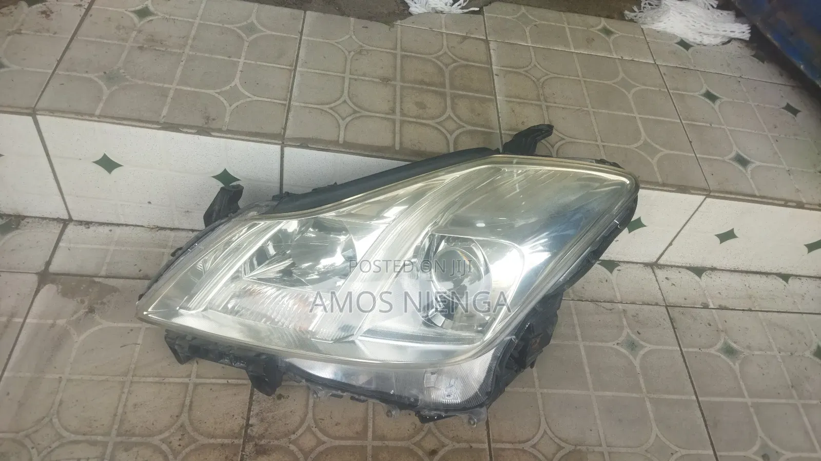 Toyota Crown Grs202 Xenon Headlight