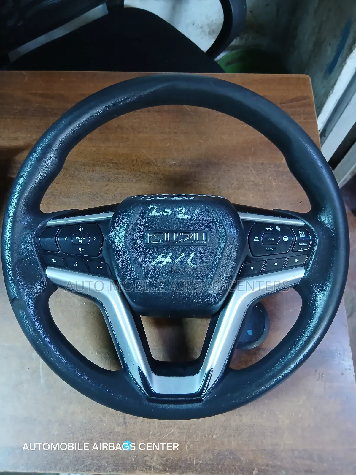 Isuzu D-Max New Model Steering Wheel With Airbag