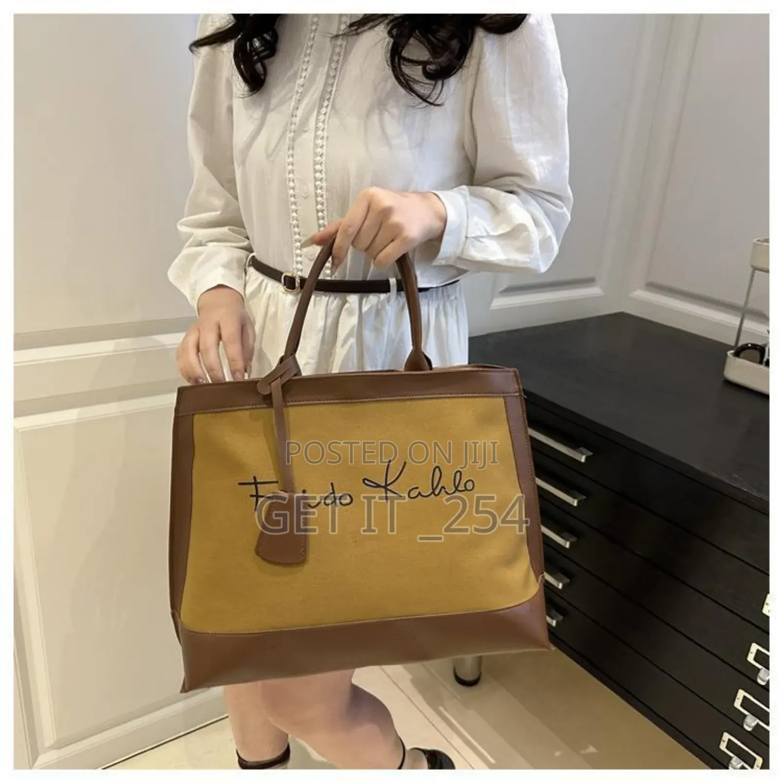 *Large Capacity Modern Vxs Bag* ♦England