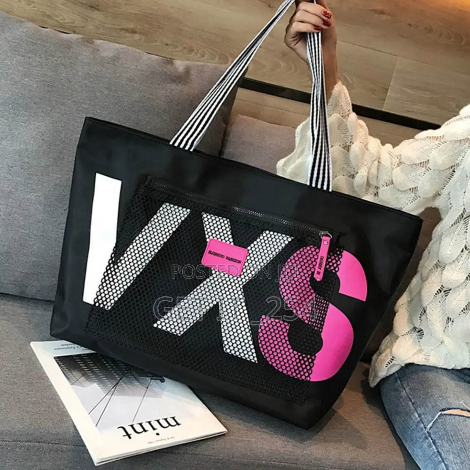 *Large Capacity Modern Vxs Bag* ♦England