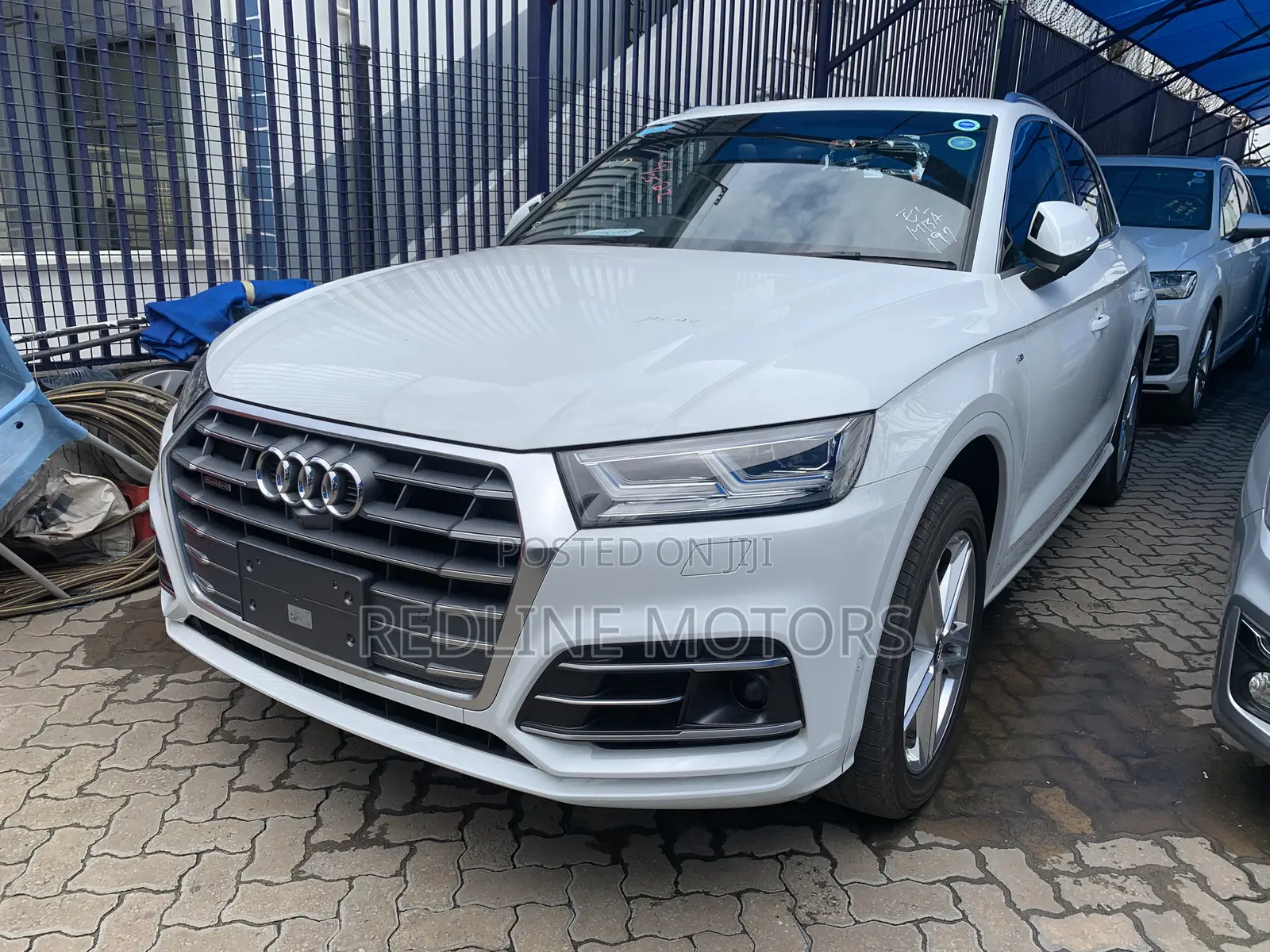 Audi Q5 2.0T Premium AWD quattro 2018 Off white