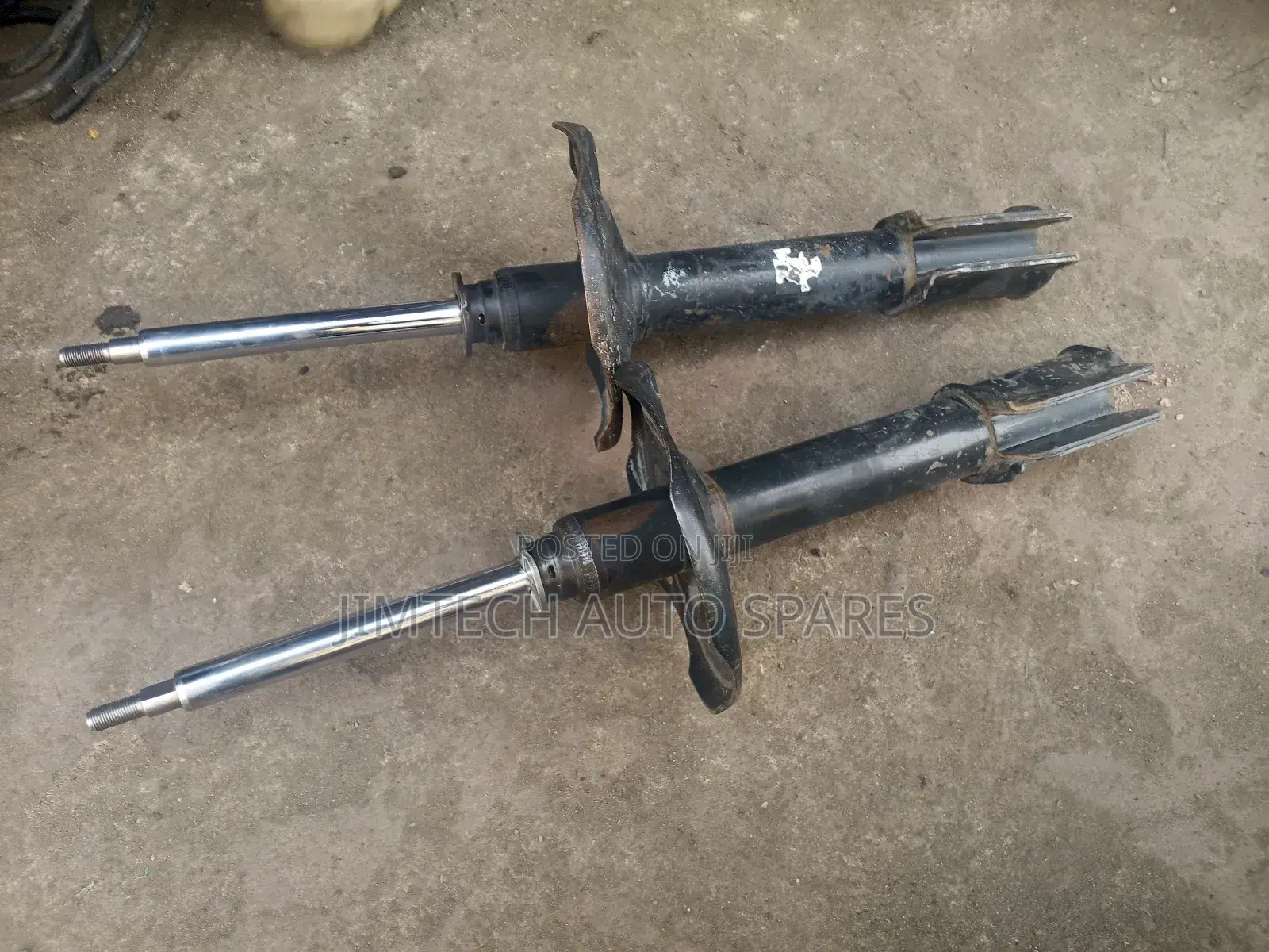 Mitsubishi Pajero Io Front Shock Absorber