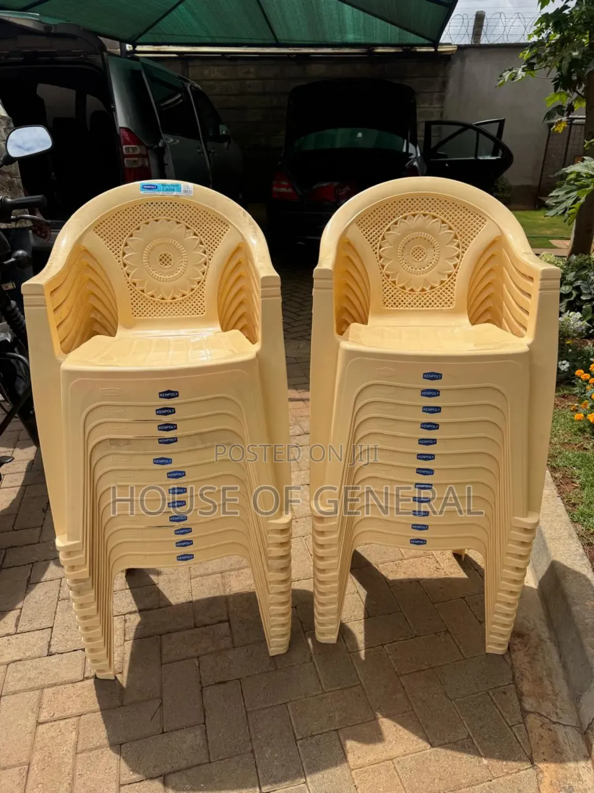 Cream Kenpoly Plastic Chair With Arms.Strong Plastic Chair
