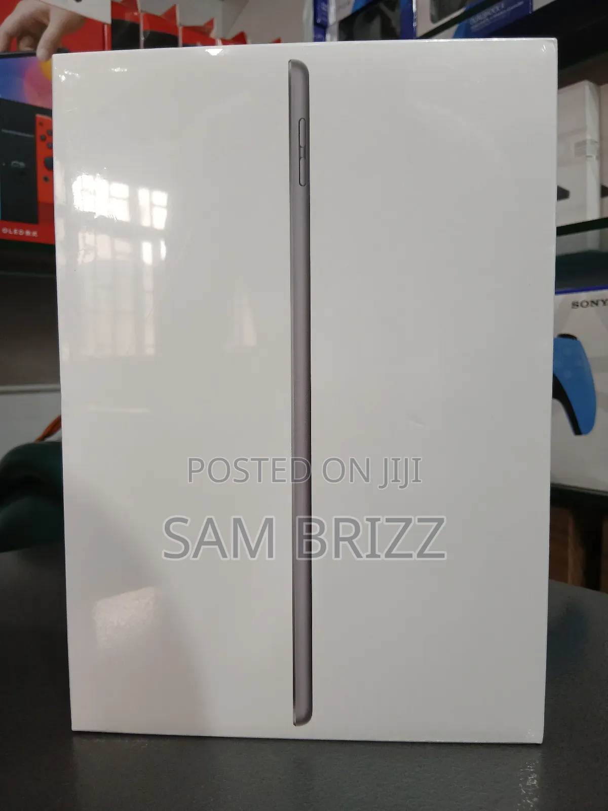 New Apple iPad 10.2 (2021) 64 GB Silver