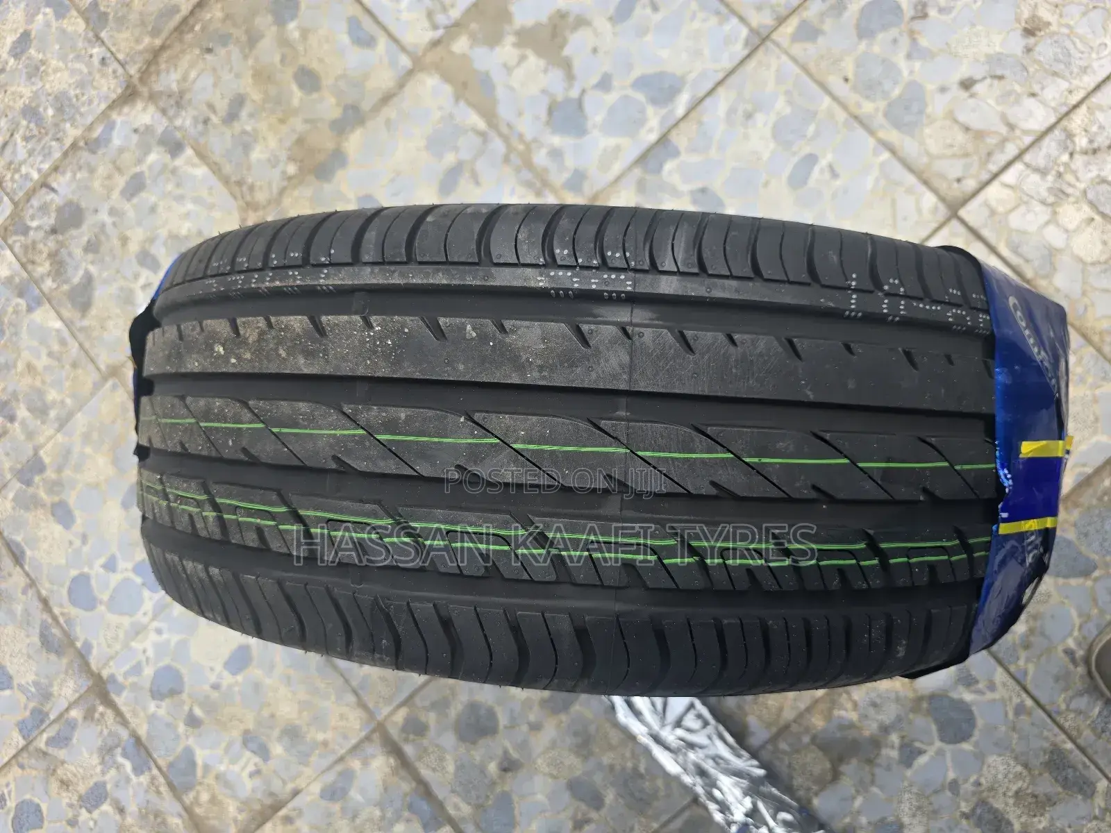 Comforser 225/45r17 Cf700