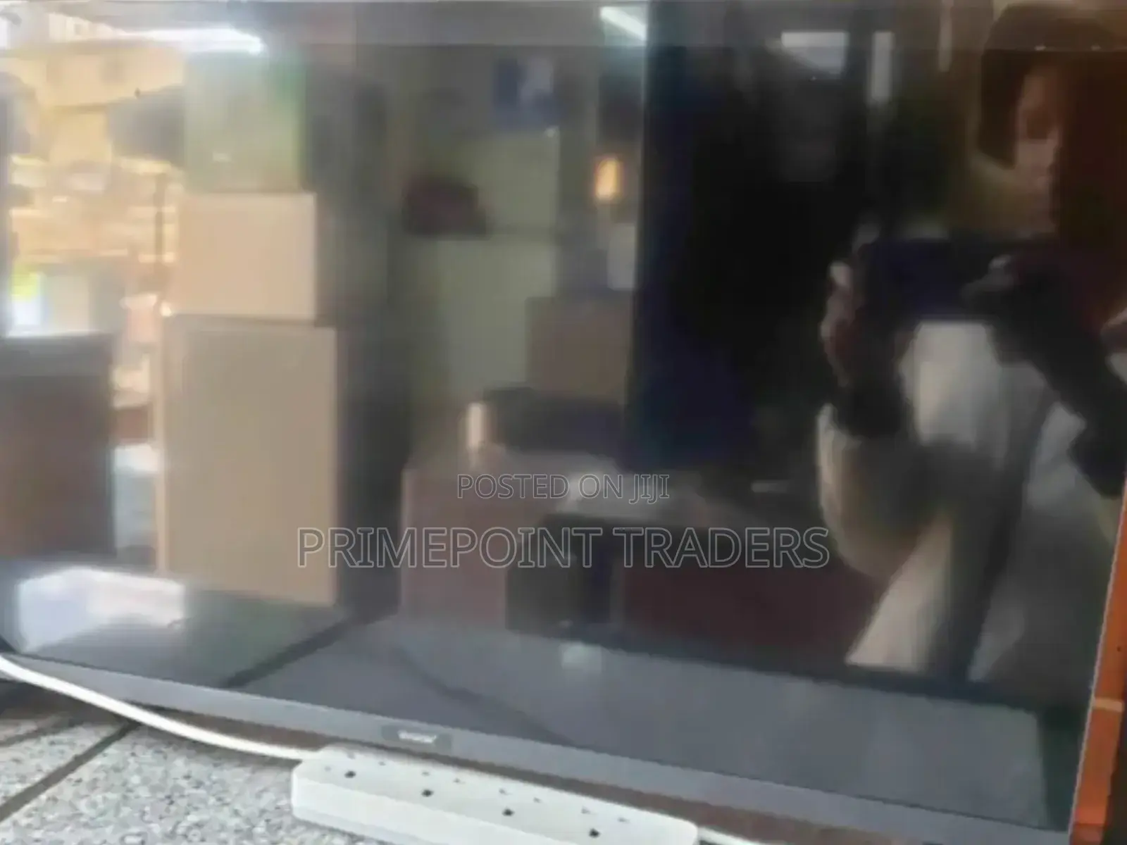 Television Visipn Plus 32" Digital Frameless Tv