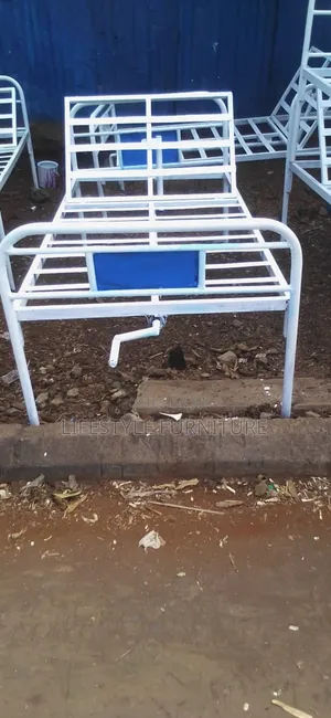 Hospital Beds , Adjustable Headrest