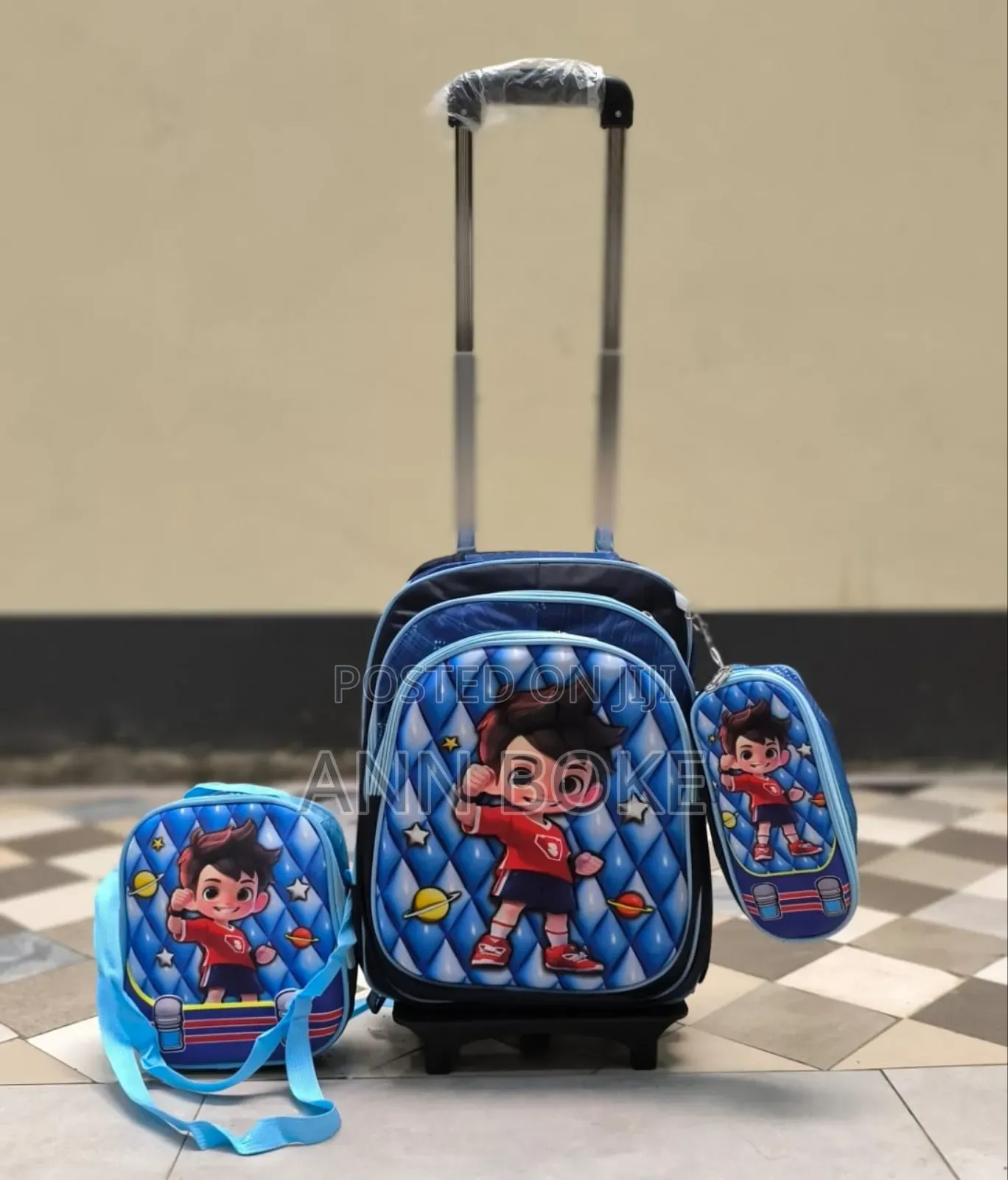 *3 in 1 Trolley Bags*
Suitable for Grades 2-8.