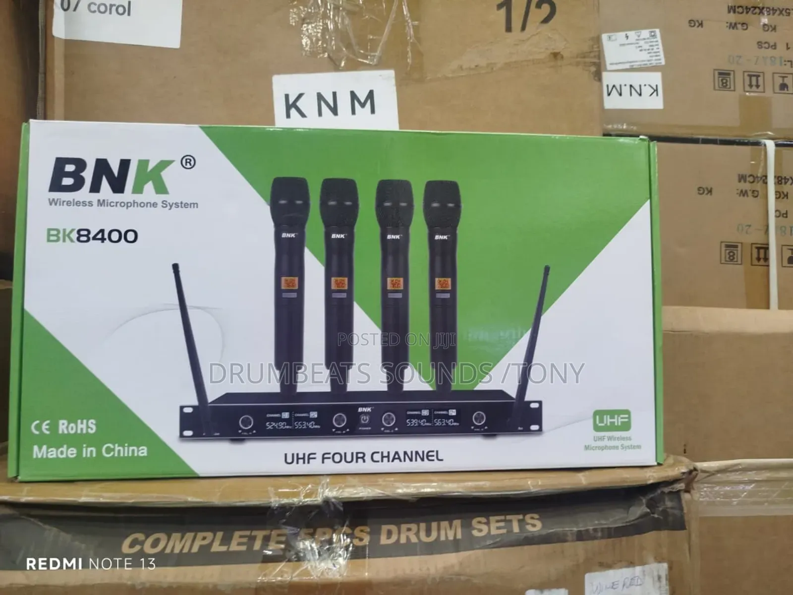 BNK 8400 4 in 1 Wireless Microphone