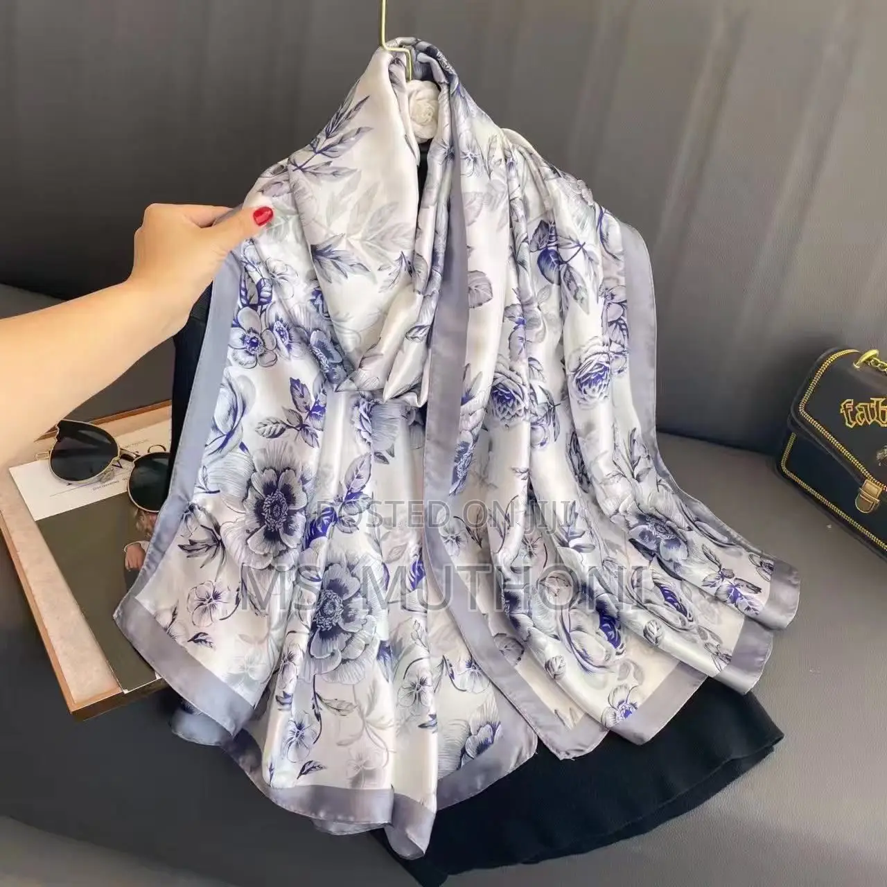 Beautiful Floral Quality Ladies Silk Scarf 