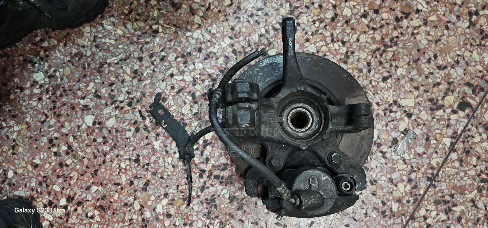 Mazda Versa/Demio 2005 Front Hub
