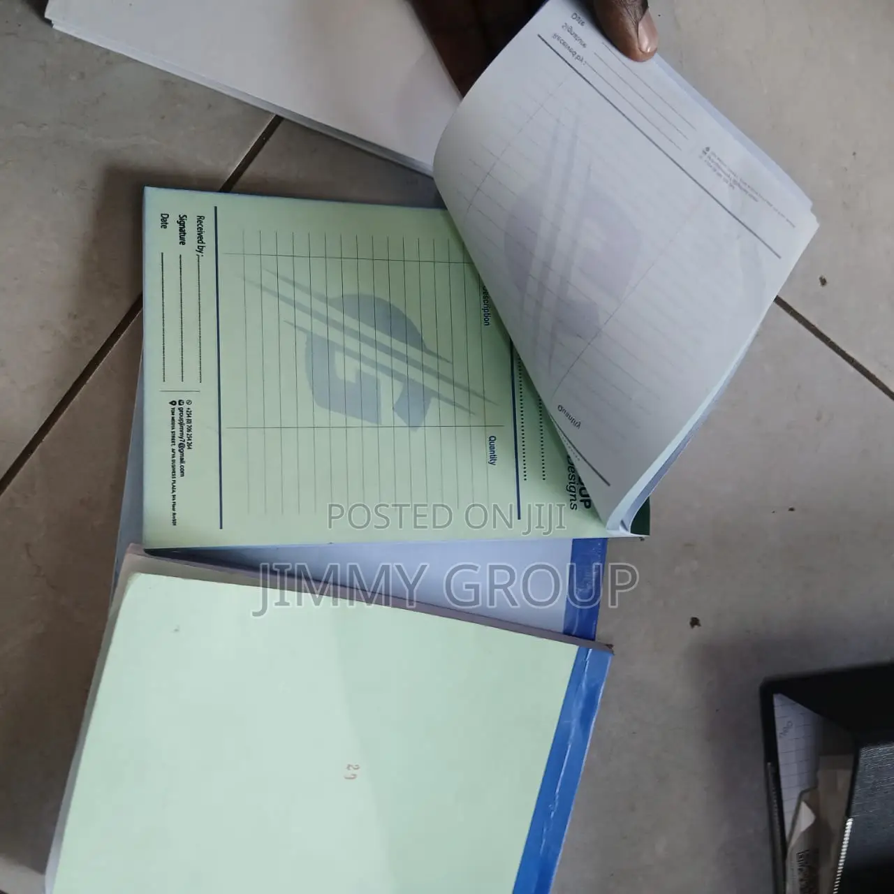 Delivery Note Books. Self Cabonated