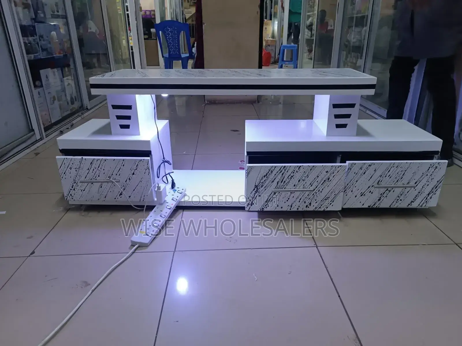 Tvstand With Led Lights Fitted Support Upto 50inch Tv Stand