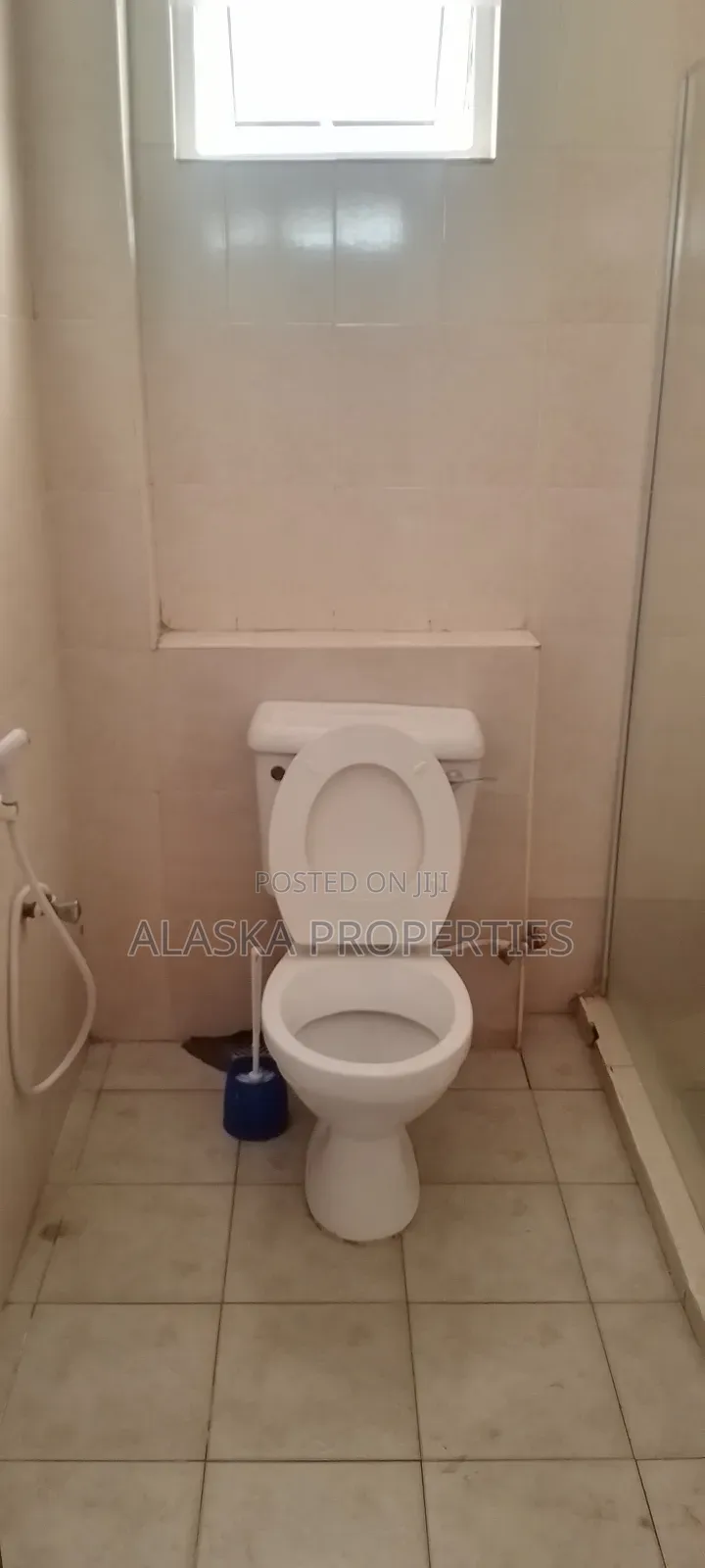 5bdrm Maisonette in Beach Road Estate, Nyali for sale