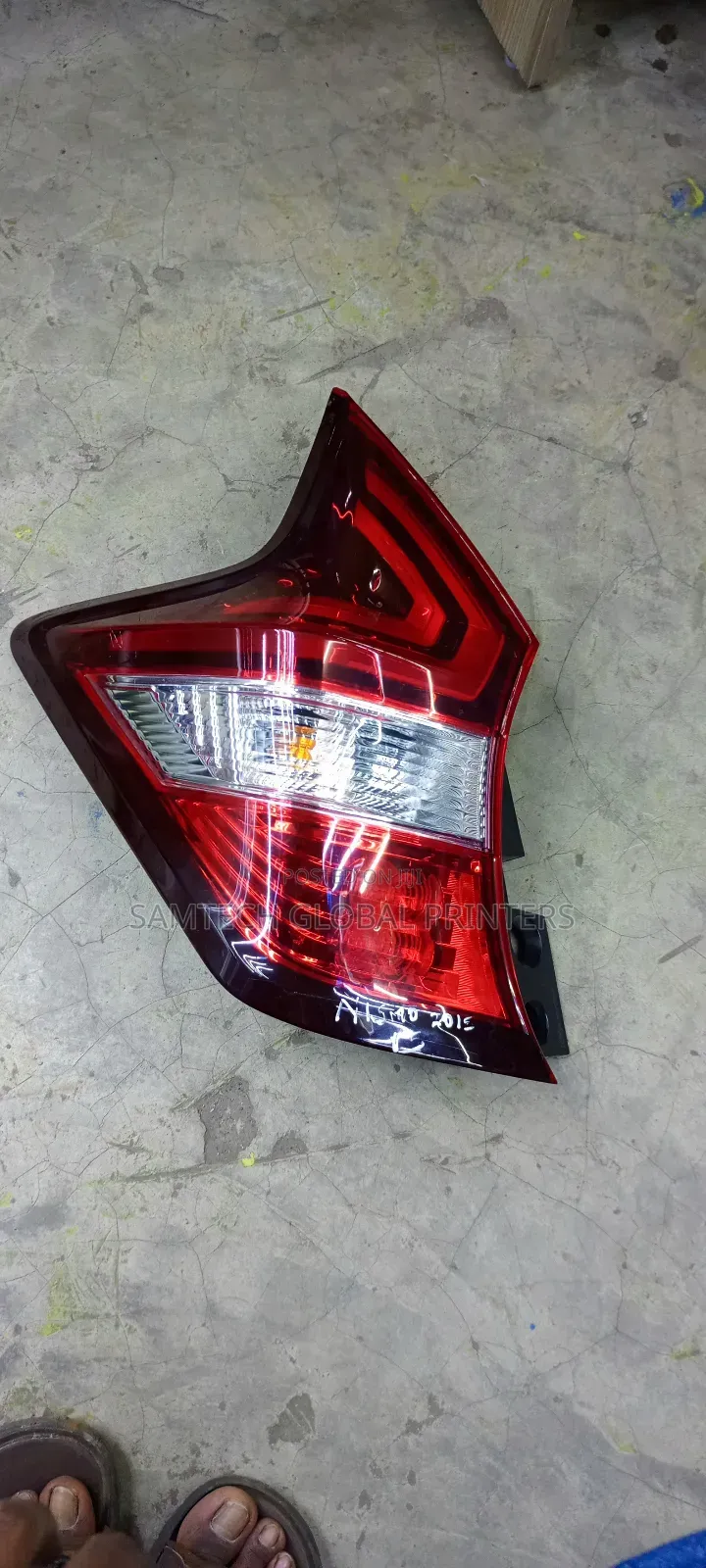 Luxury Grade Quality Nissan Note 2015 Taillight