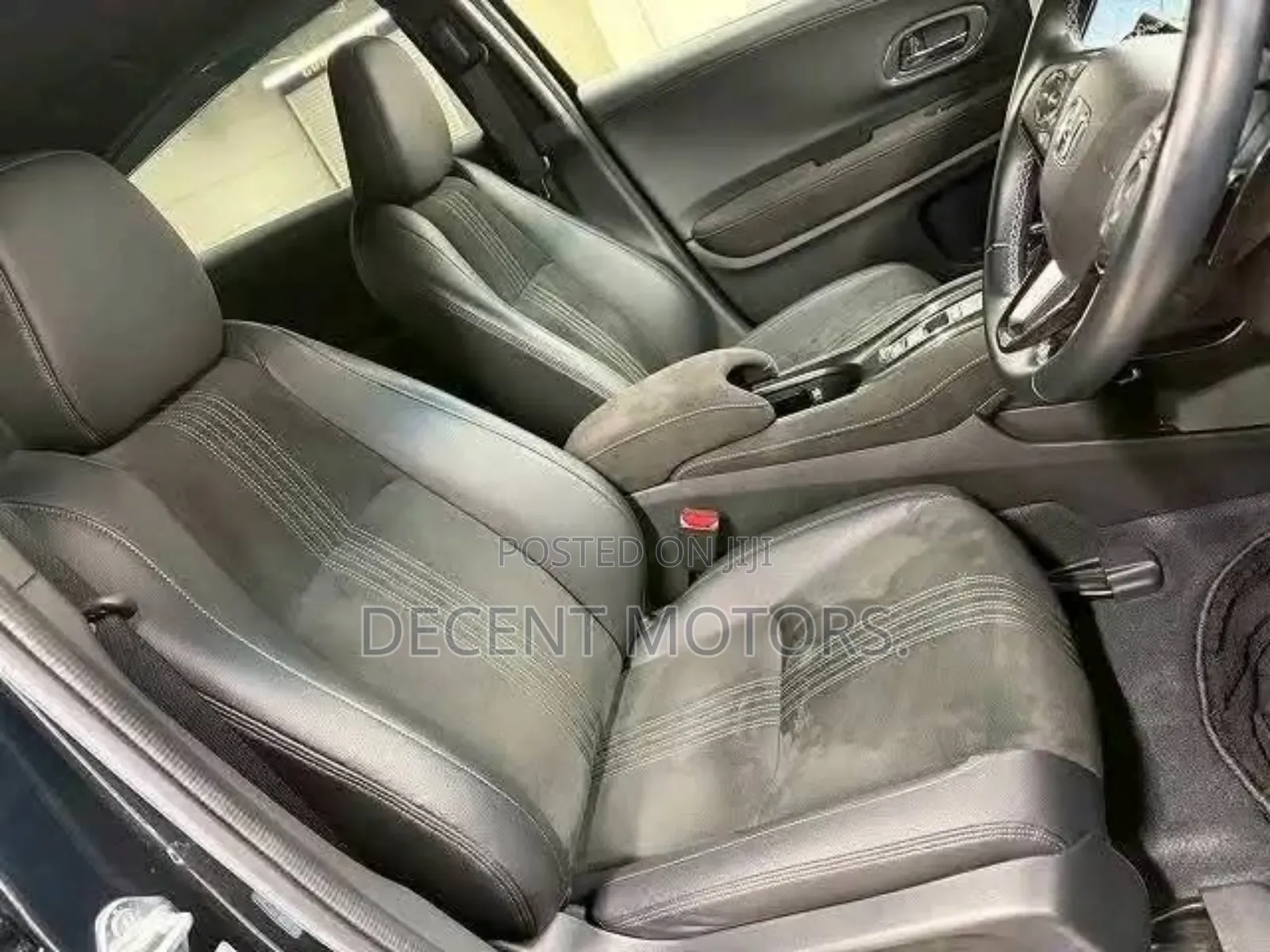 Honda Vezel 1.5 Hybrid 2WD 2019 Black
