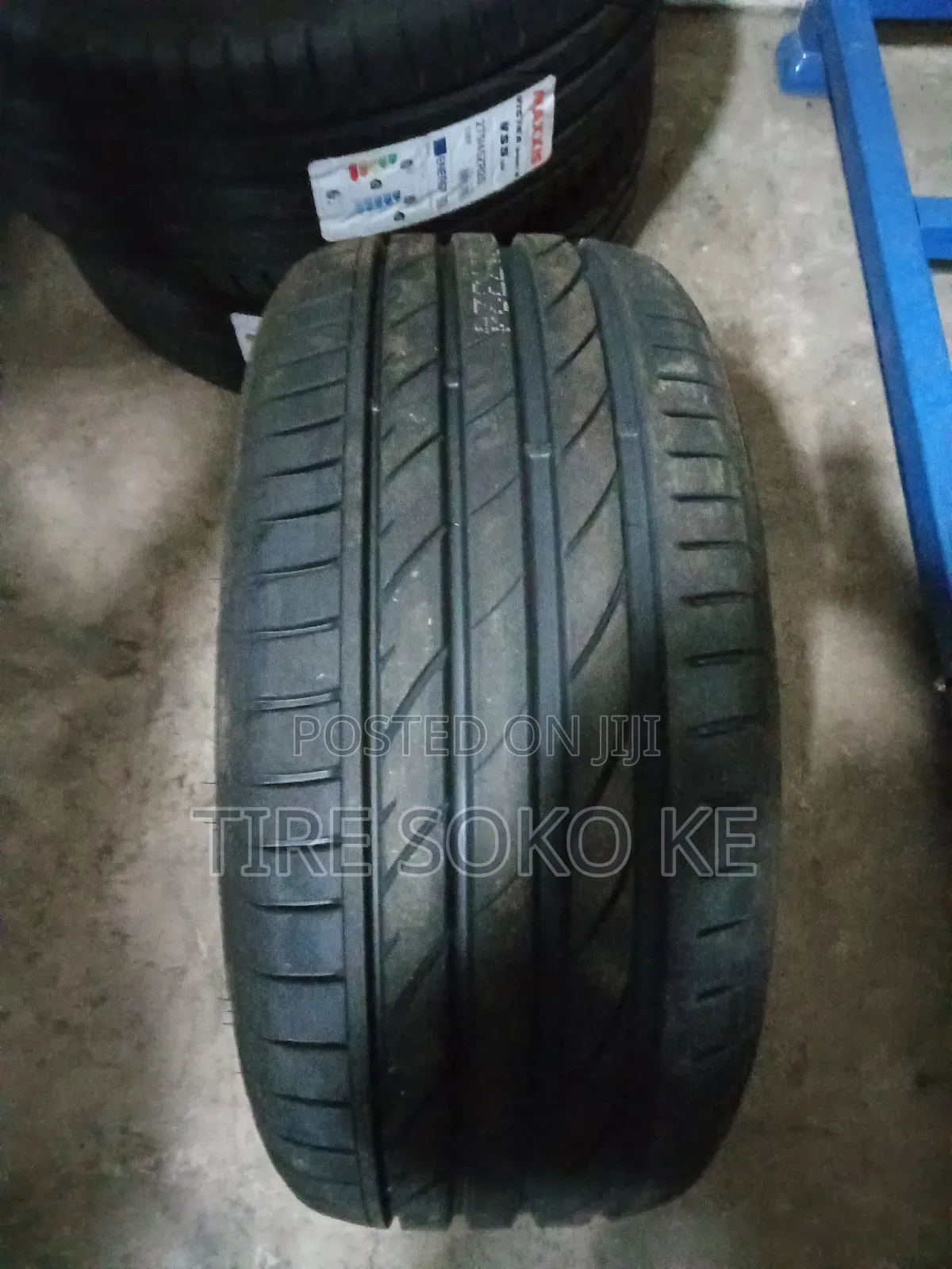 235/40r18 Maxxis Victra Sport 5