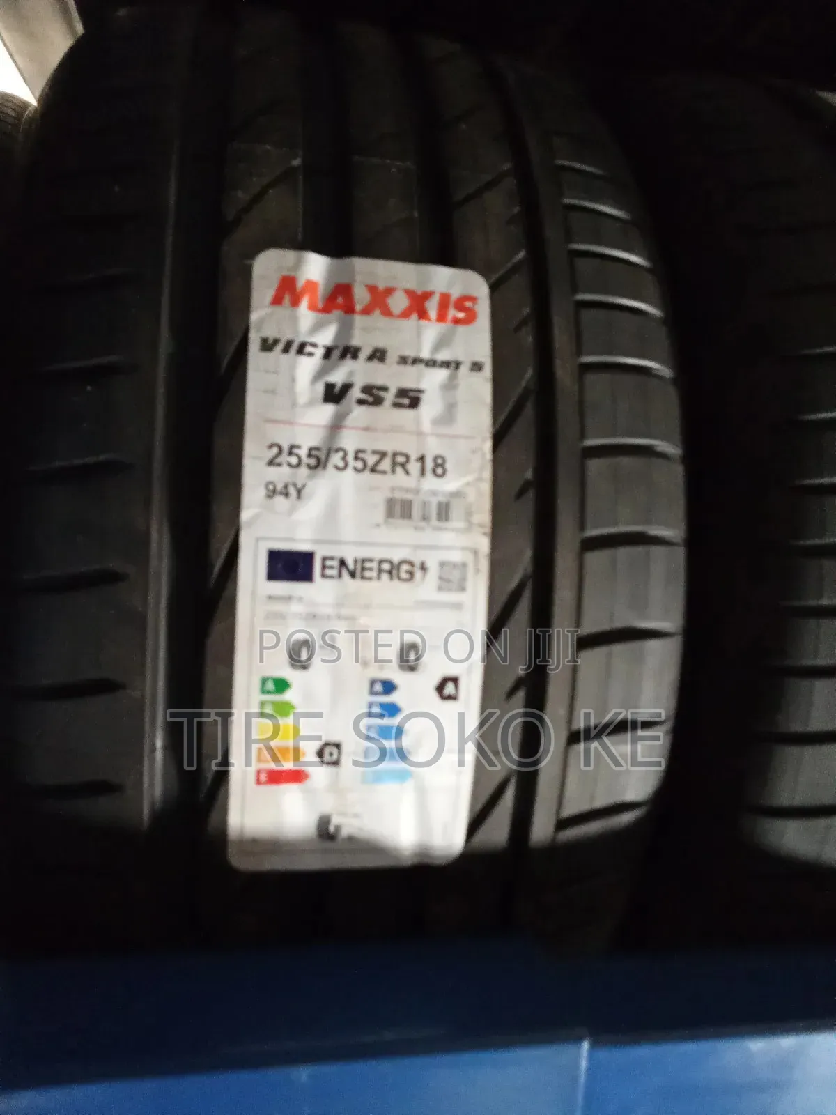 255/35r18 Maxxis Victra Vs5