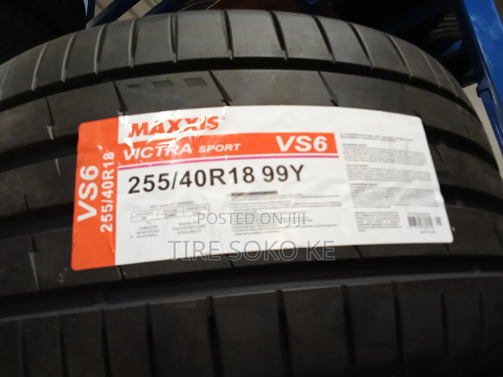 255/40 R18 Maxxis Victra Vs6