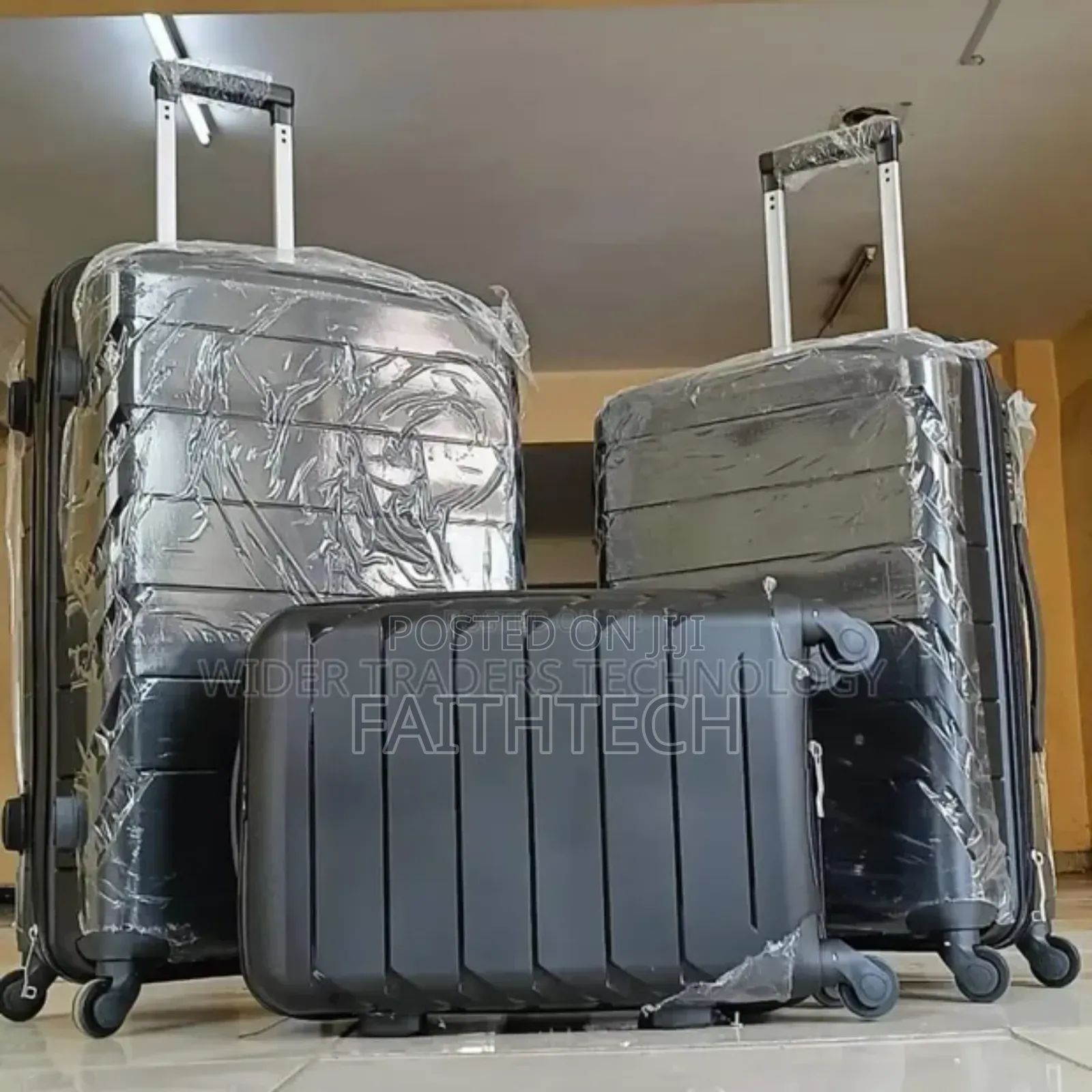 Fashion 3 in 1 Unbreakble Laxurious Rubber Suitcase