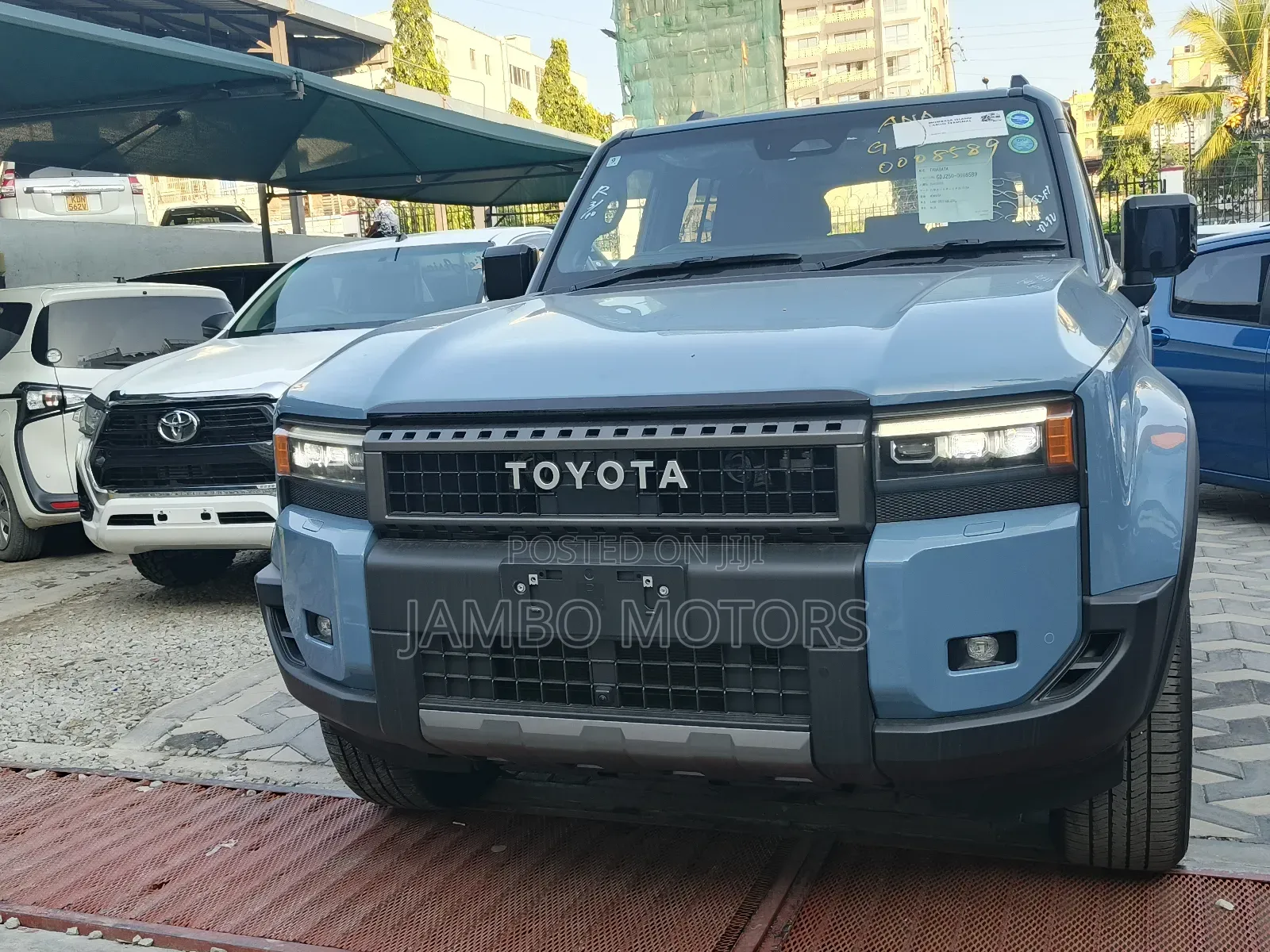 Toyota Land Cruiser Prado 2.8 2025 Blue