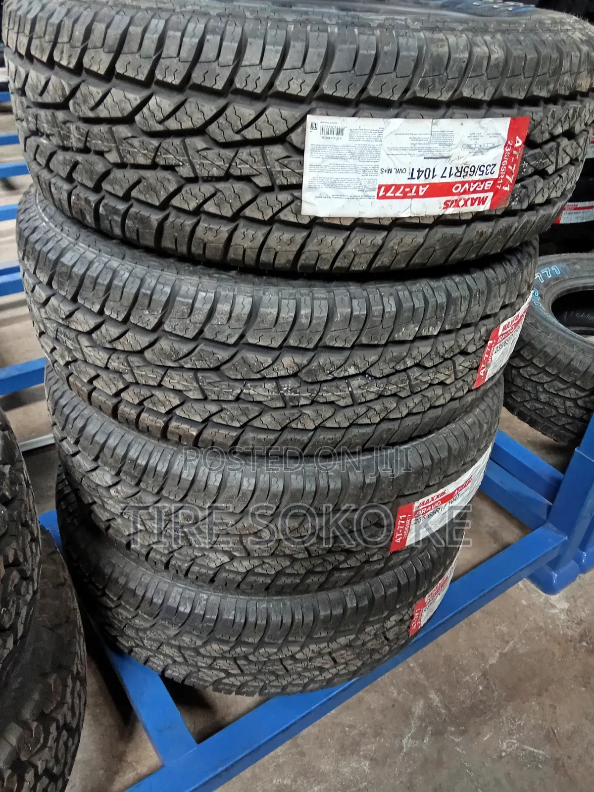 235/65 R17 Maxxis Bravo At771