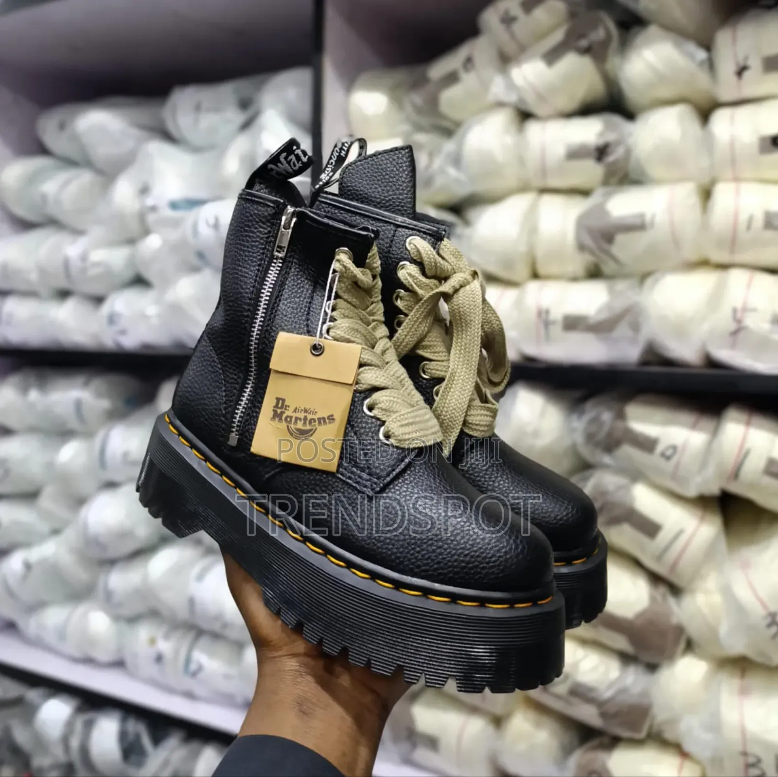 Dr.Martens High Cut