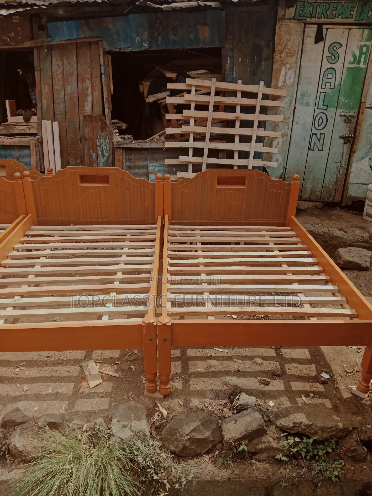 4x6 Mordan Bed Brown
