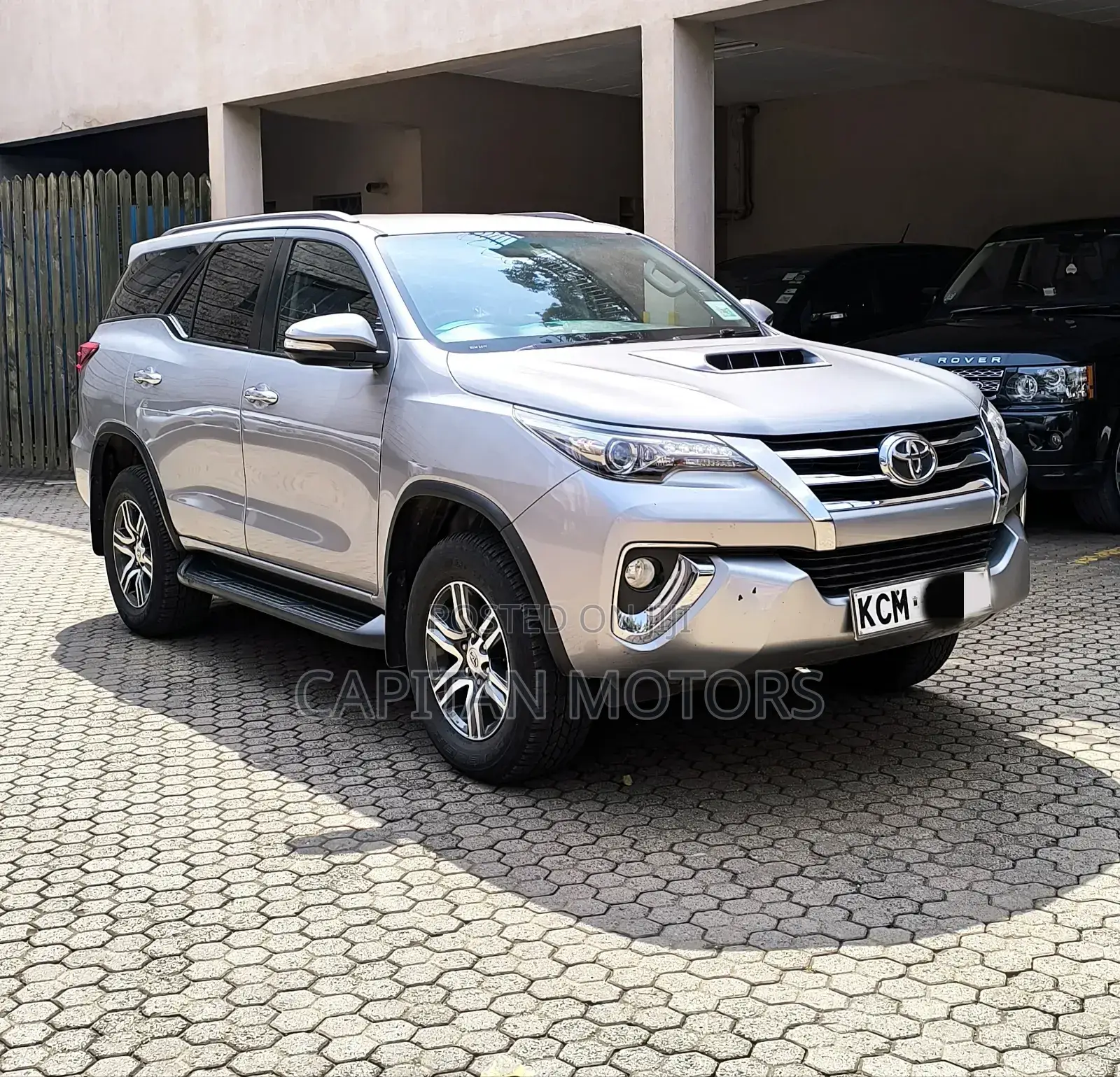 Toyota Fortuner 3.0 D Turbo AWD 2017 Silver