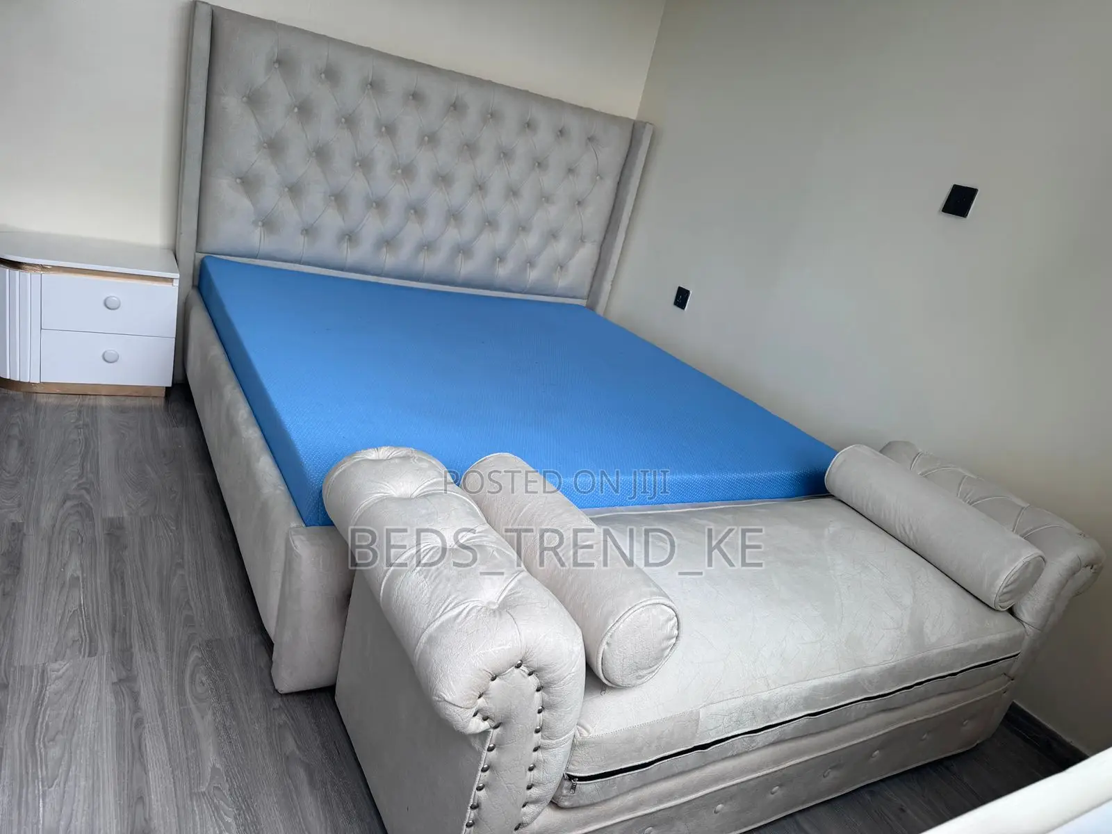 6 by 6 Chester Bed, 2 Side Drawers and Resting Couch