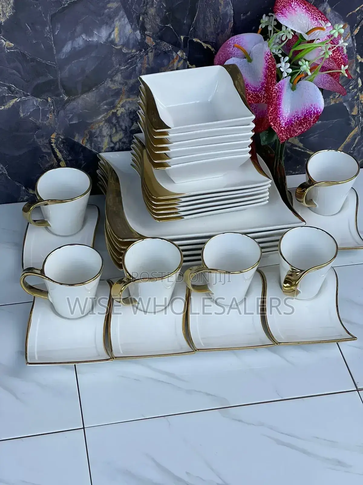 Gold Unique Dinner Set 30 Pcs Set