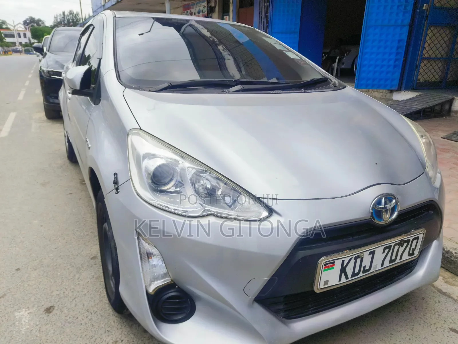 Toyota Aqua 2015 Silver