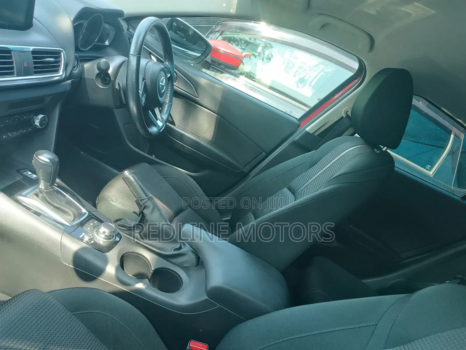 Mazda Axela 2018 Red