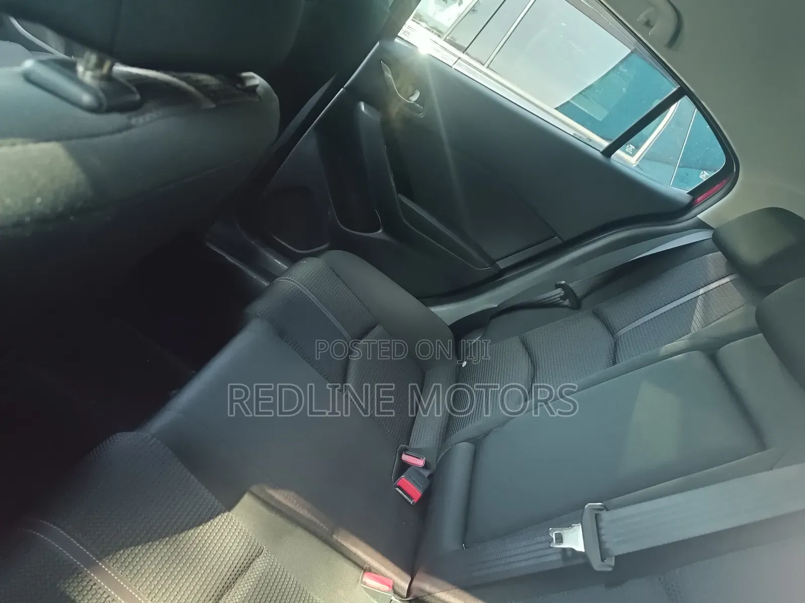 Mazda Axela 2018 Red