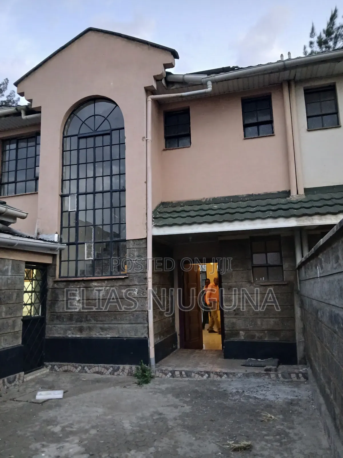 4bdrm Maisonette in Donholm Greenspan for rent