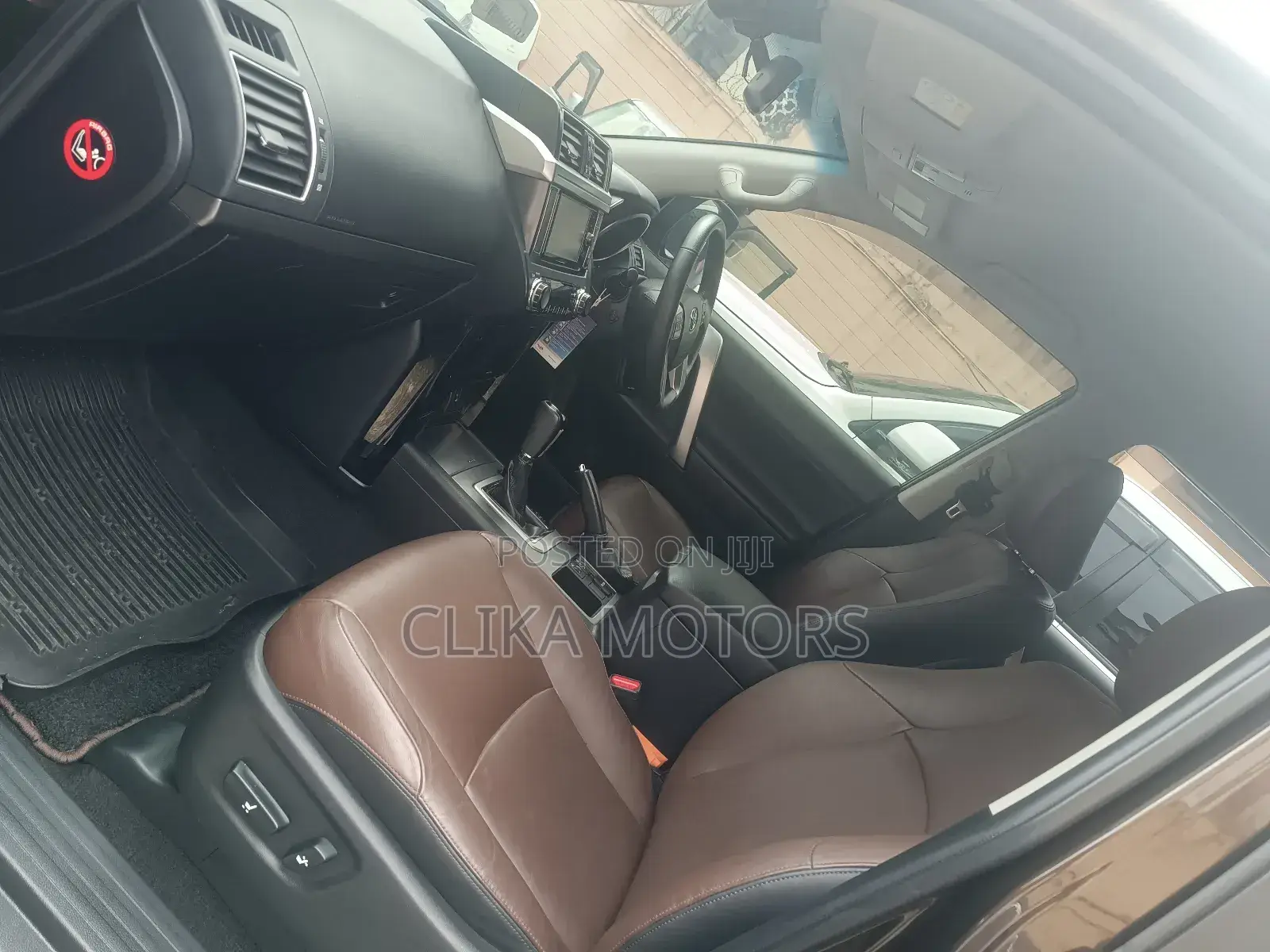 Toyota Land Cruiser Prado 2018 Brown