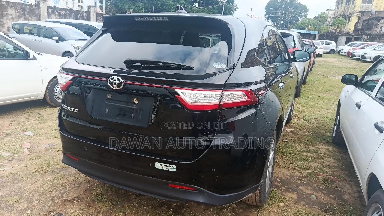 Toyota Harrier 2.0 2019 Black