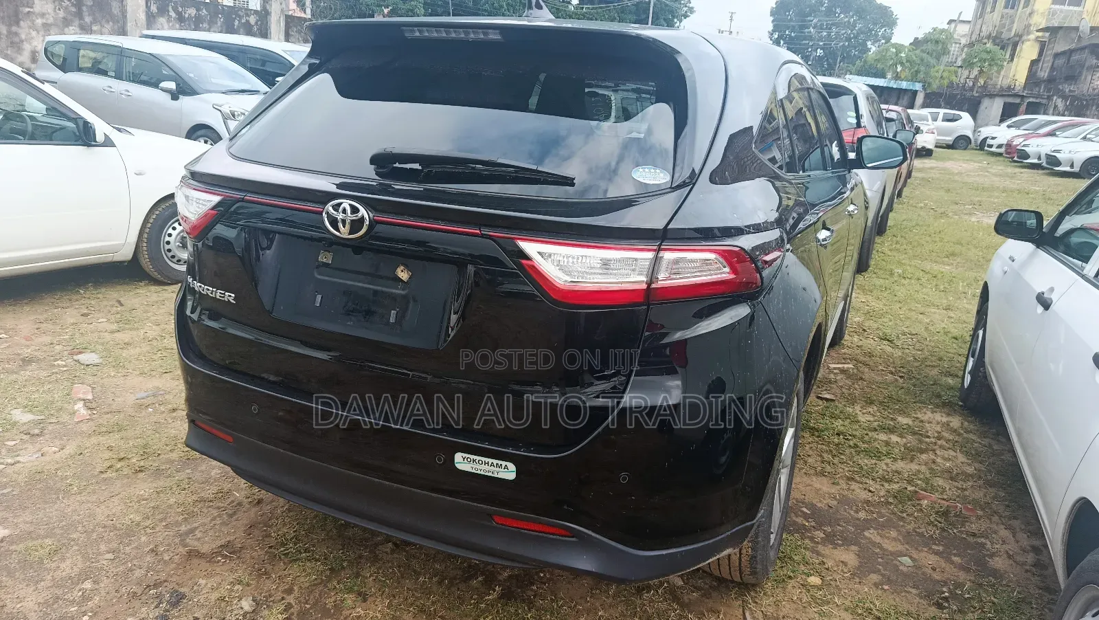 Toyota Harrier 2.0 2019 Black