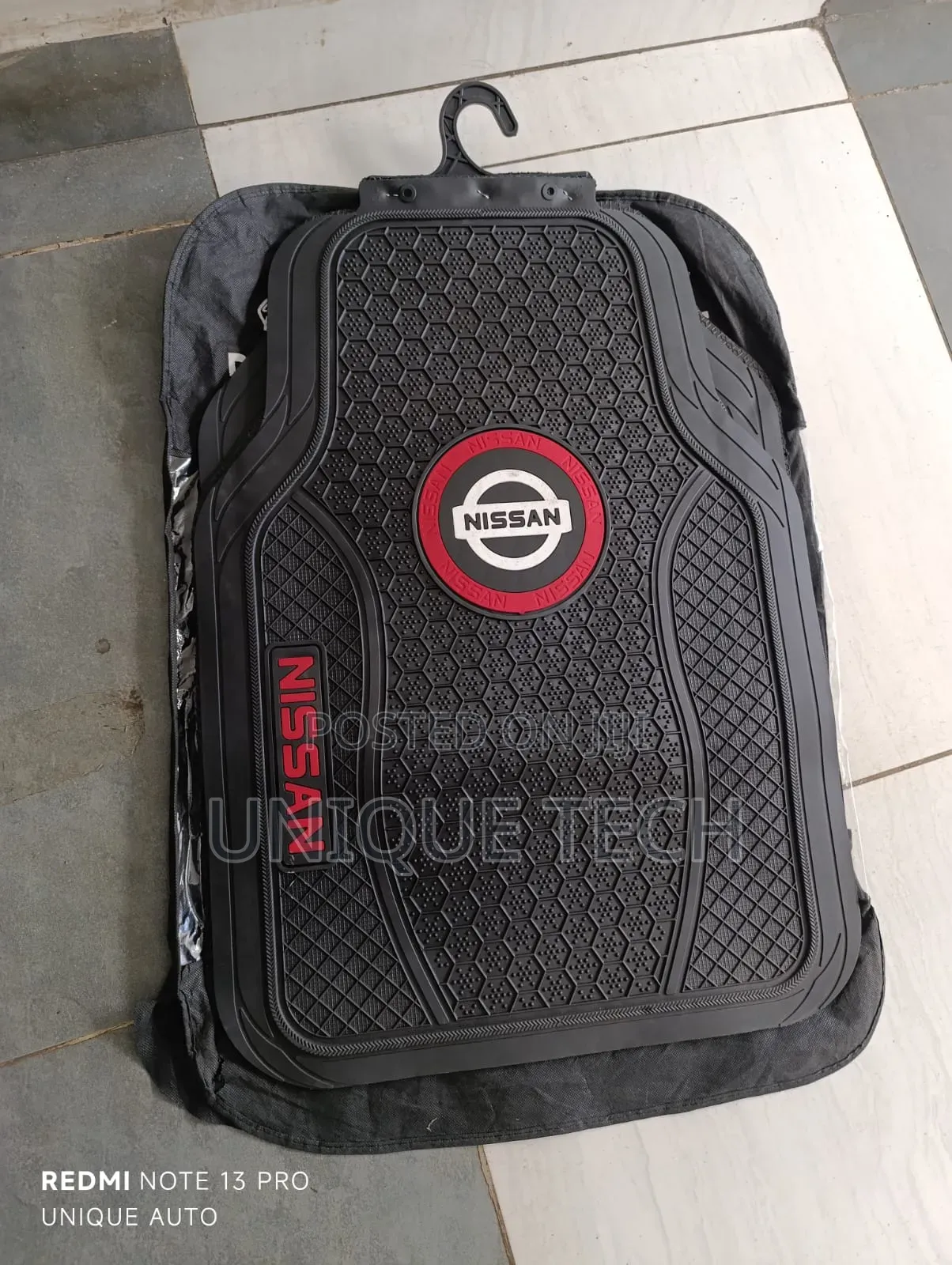 Nissan Rubber Mats Black / 5pcs Heavy Floor Set