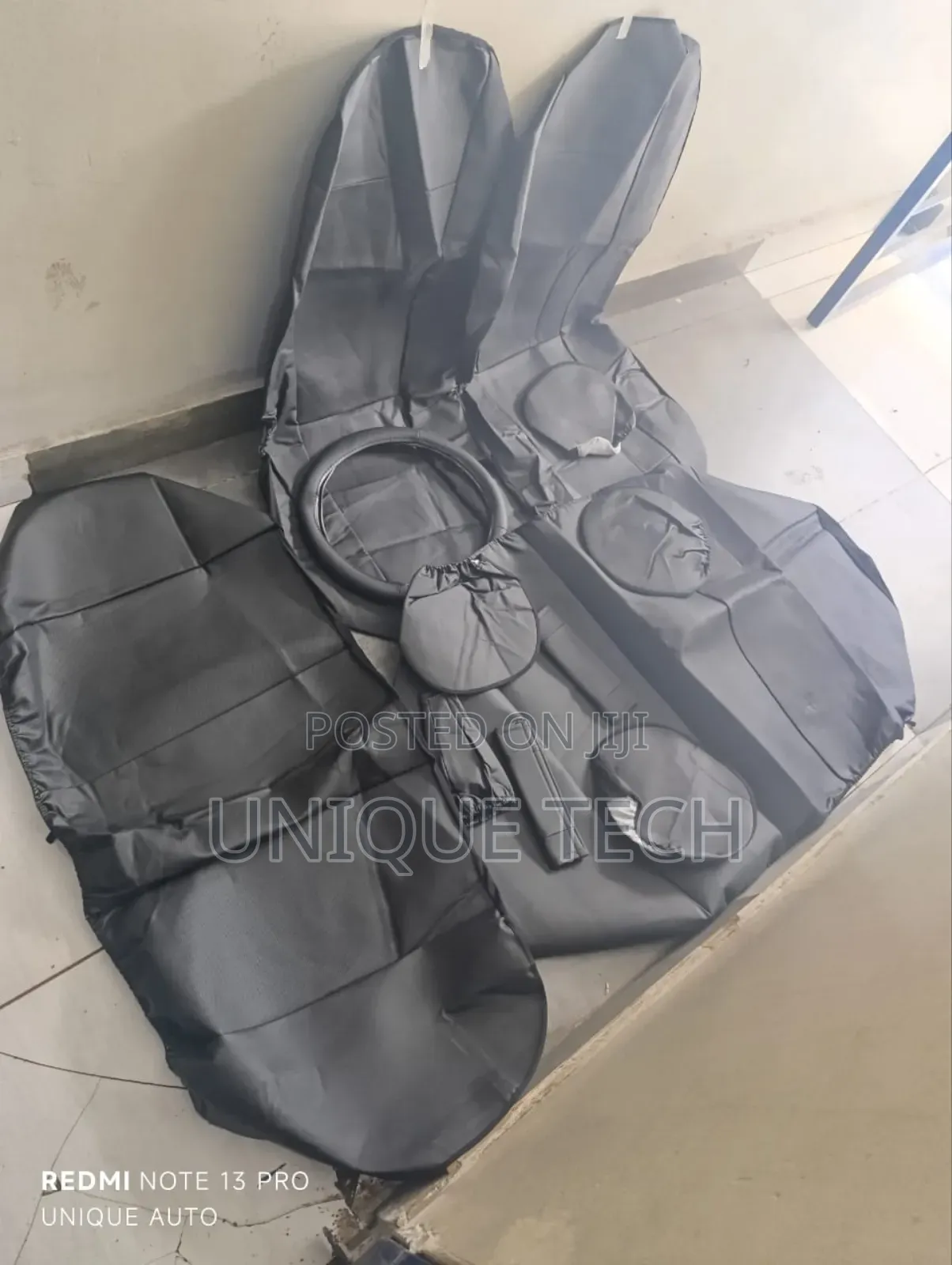 Full Black Seat Covers 5-seater / No Logo Plain Style