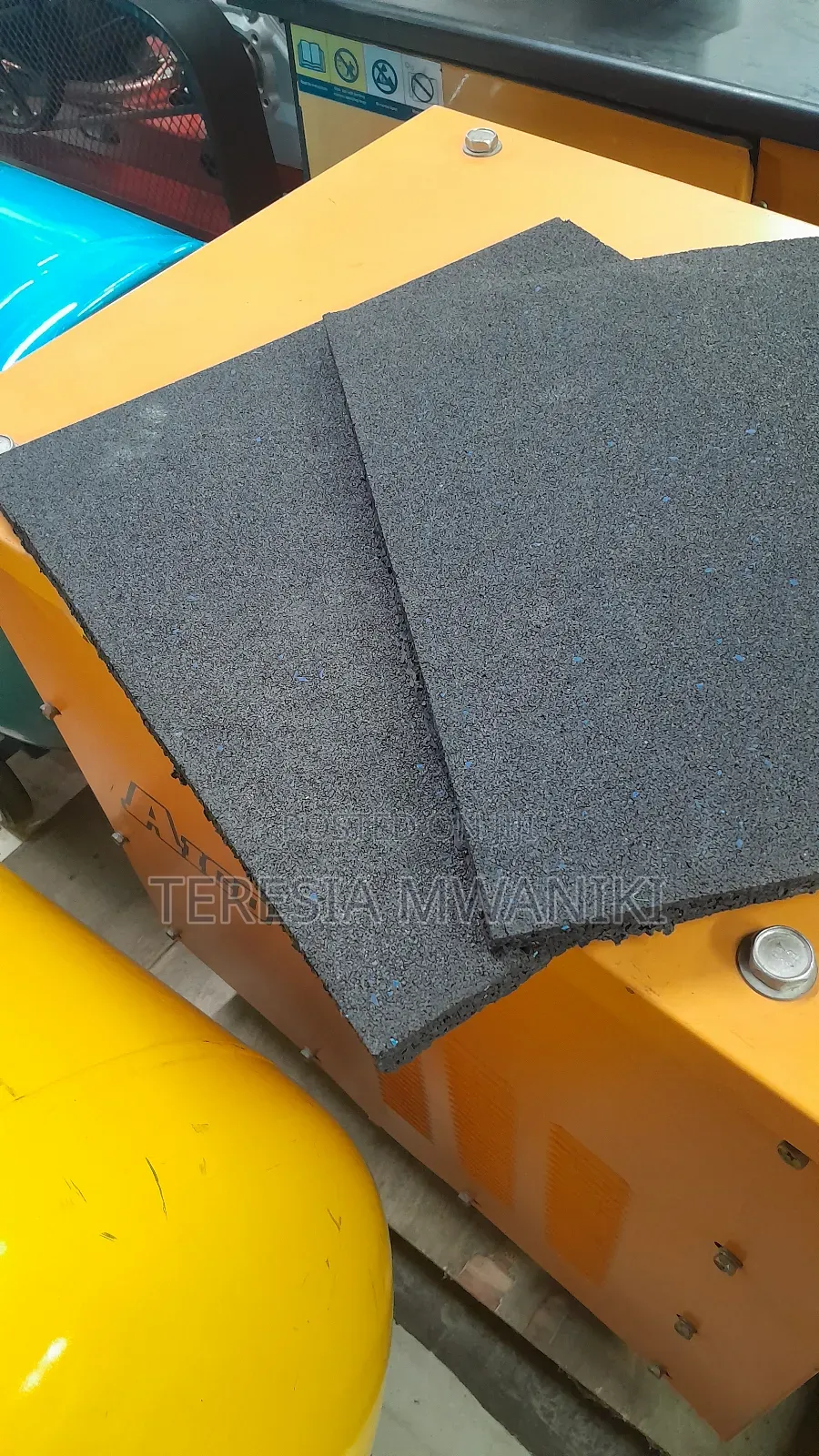 Blue  Fleck Rubber  Gym Flooring  1m × 1m ×15mm