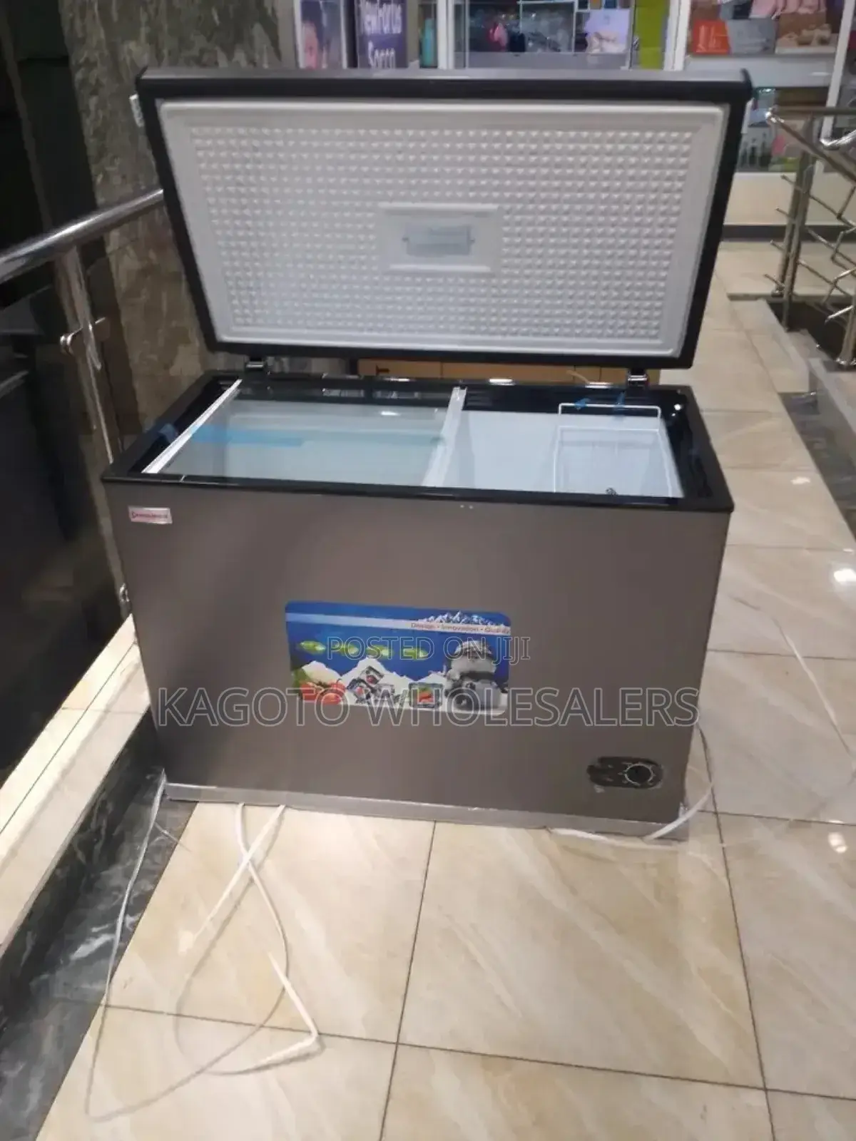 Premier 300 Litres Chest Freezer