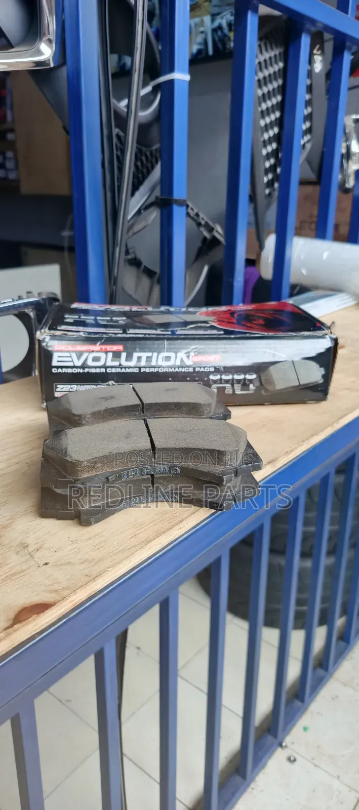 Toyotaland Cruiser Front Brake Pads Lc200/Lx570