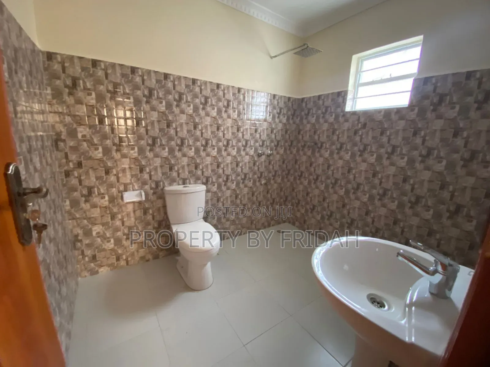 3bdrm Bungalow in Kitengela for sale