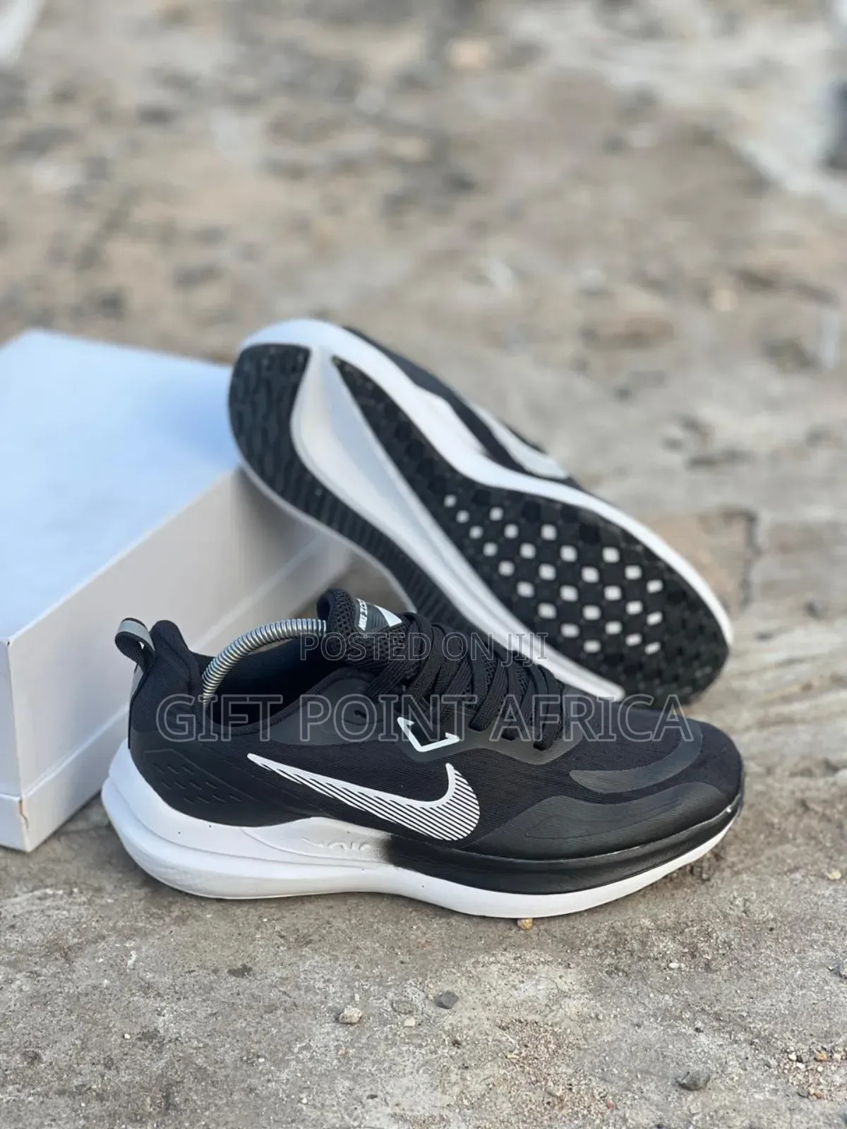 Black White Nike Zoom Running Sneakers