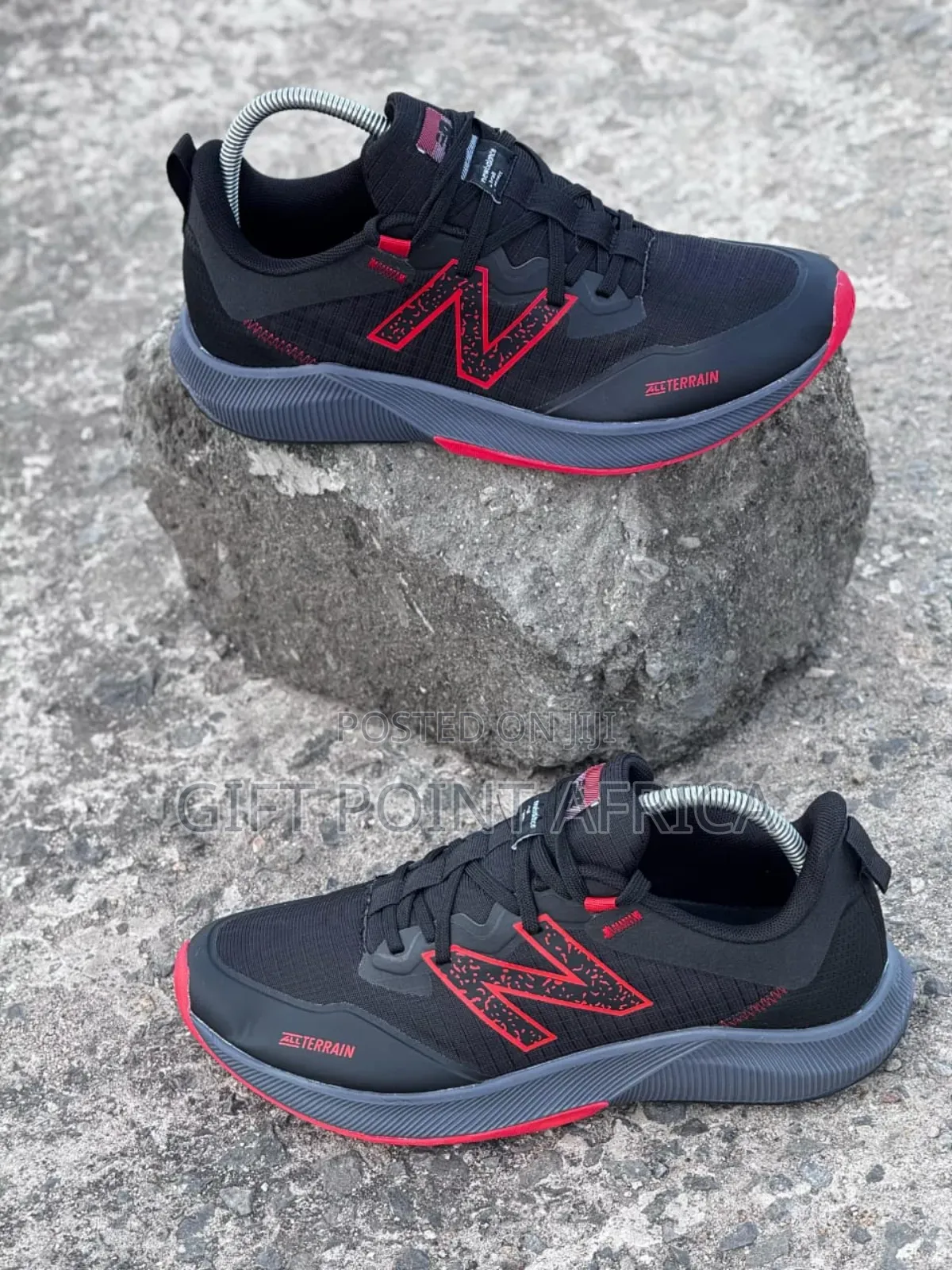 Black High Quality (New Balance) Runners* Normal Fitting