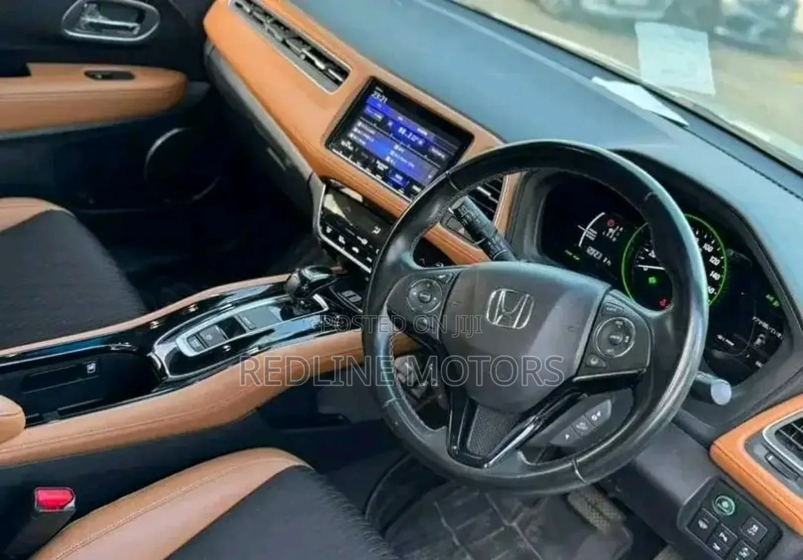 Honda Vezel 2018 White